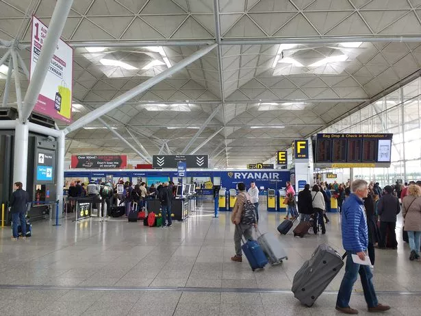 Stansted Airport Transfers Petworth